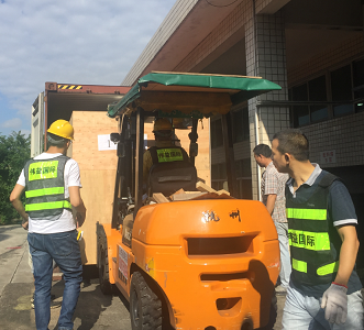 吊裝，搬運(yùn)一條龍服務(wù)